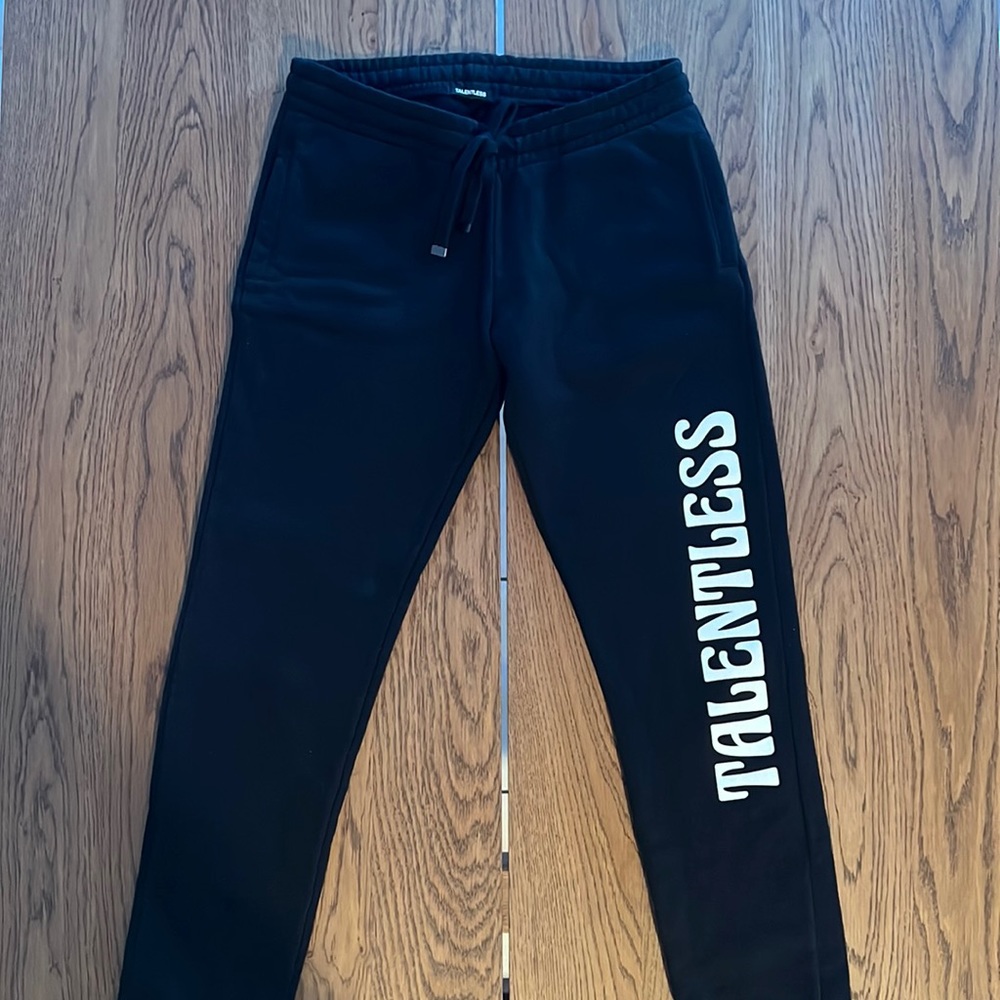 TALENTLESS Sweatpants